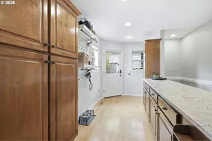 21014 NE Interlachen Ln, Fairview, OR 97024 - Photo 17