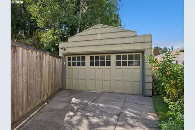 2235 NE 25th Ave, Portland, OR 97212 - Photo 41