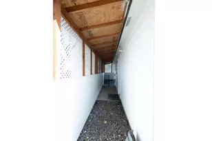 10500 W 5th St, Island City, OR 97850 - Photo 29