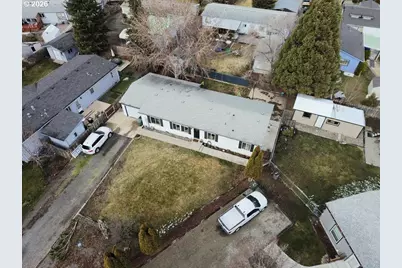 10500 W 5th St, Island City, OR 97850 - Photo 39