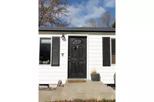 10500 W 5th St, Island City, OR 97850 - Photo 33