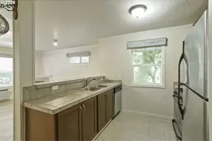 15062 NW Central Dr, Portland, OR 97229 - Photo 7