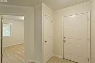 15062 NW Central Dr, Portland, OR 97229 - Photo 3