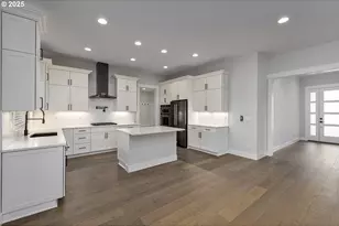 15213 S E Towers Ter, Milwaukie, OR 97267 - Photo 5