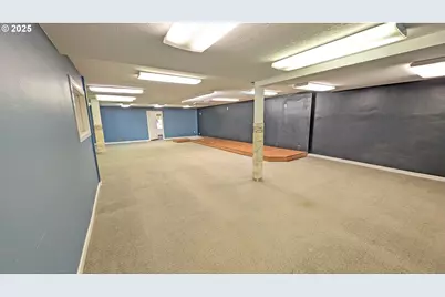 126 NE 2nd Ave, Hillsboro, OR 97124 - Photo 19