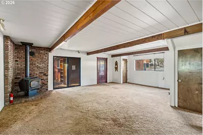 3300 W Evans Creek Rd, Rogue River, OR 97537 - Photo 3