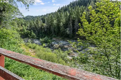3300 W Evans Creek Rd, Rogue River, OR 97537 - Photo 17
