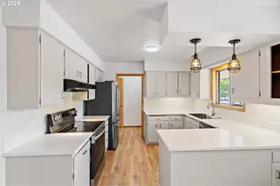 7307 SE Monroe St, Milwaukie, OR 97222 - Photo 5