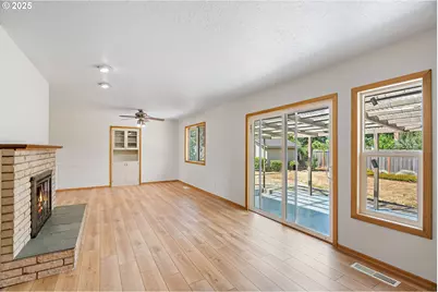 7307 SE Monroe St, Milwaukie, OR 97222 - Photo 15