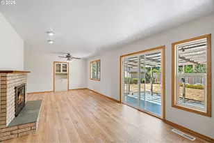 7307 SE Monroe St, Milwaukie, OR 97222 - Photo 15