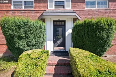 304 E 12th St #D, Vancouver, WA 98660 - Photo 25