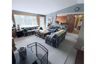 64810 McGrath Rd, Bend, OR 97701 - Photo 3