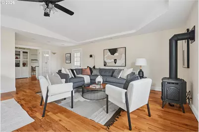 6001 N Delaware Ave, Portland, OR 97217 - Photo 3