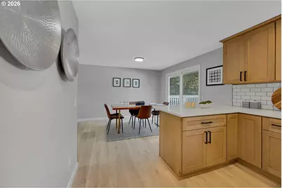 3525 SW Pomona St, Portland, OR 97219 - Photo 7