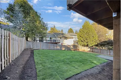 3525 SW Pomona St, Portland, OR 97219 - Photo 47