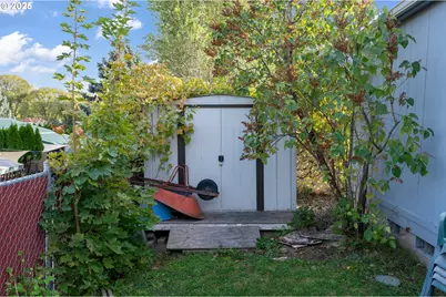 2957 W 10th St, The Dalles, OR 97058 - Photo 19