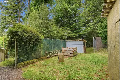 1945 Hazel St, Myrtle Point, OR 97458 - Photo 33
