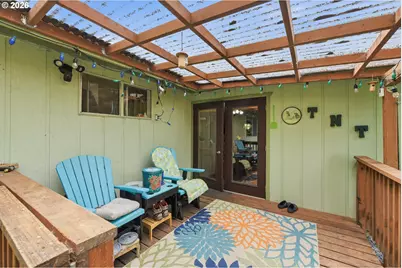 1945 Hazel St, Myrtle Point, OR 97458 - Photo 31