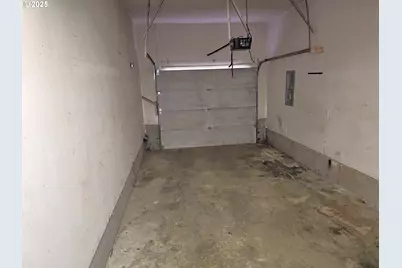 111 NE 149th Pl, Portland, OR 97230 - Photo 5