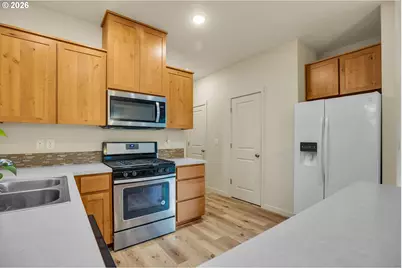 5905 NE 56th Cir, Vancouver, WA 98661 - Photo 13