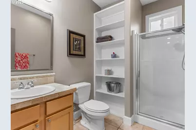 1800 NW Lacamas Dr, Camas, WA 98607 - Photo 23