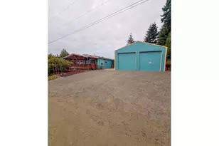 600 Tiara St, Lakeside, OR 97449 - Photo 33