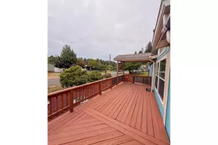 600 Tiara St, Lakeside, OR 97449 - Photo 35