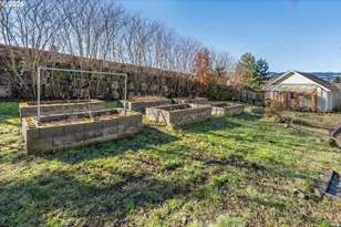 3225 Thomsen Rd, Hood River, OR 97031 - Photo 41