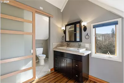 3225 Thomsen Rd, Hood River, OR 97031 - Photo 23