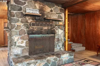 75721 E Road 28, Rhododendron, OR 97049 - Photo 31