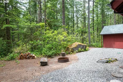 75721 E Road 28, Rhododendron, OR 97049 - Photo 23