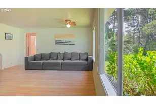2835 SW Breakers Dr, Waldport, OR 97394 - Photo 7