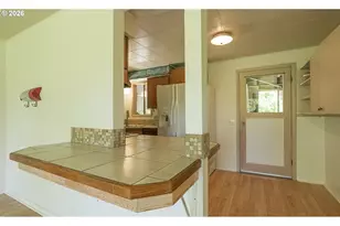2835 SW Breakers Dr, Waldport, OR 97394 - Photo 9