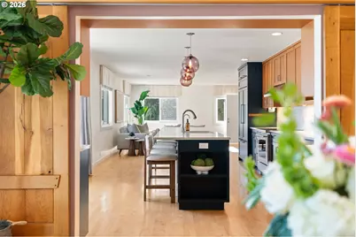 7238 SW 13th Ave, Portland, OR 97219 - Photo 5