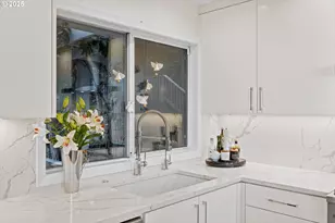 344 S Texas St., Portland, OR 97219 - Photo 15