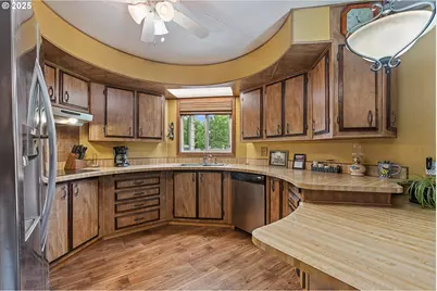 2505 Indiana Ave, Baker City, OR 97814 - Photo 3