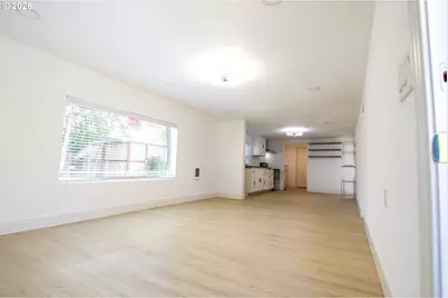 1860 30th St, Florence, OR 97439 - Photo 7
