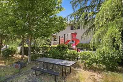 17413 SW Rose Petal Ln, Beaverton, OR 97003 - Photo 33