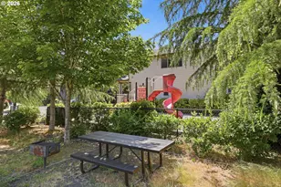 17413 SW Rose Petal Ln, Beaverton, OR 97003 - Photo 33