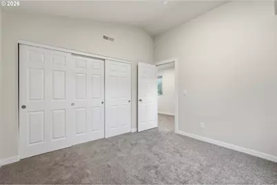 17413 SW Rose Petal Ln, Beaverton, OR 97003 - Photo 23