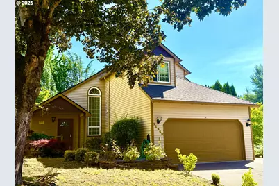 11840 SE Timber Valley Dr, Happy Valley, OR 97086 - Photo 1