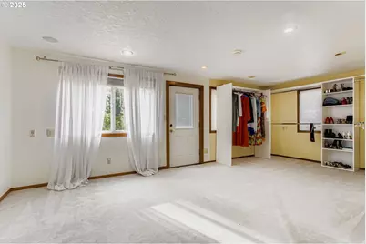 11840 SE Timber Valley Dr, Happy Valley, OR 97086 - Photo 25