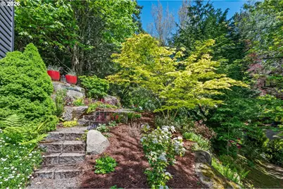 1373 SW Westwood Dr, Portland, OR 97239 - Photo 47