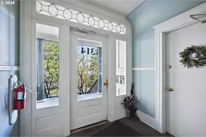 1314 SW Hall St, Portland, OR 97201 - Photo 5