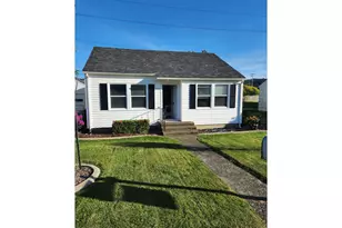 1950 Greenwood Ave, Reedsport, OR 97467 - Photo 1