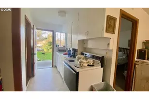 333 Park, Grants Pass, OR 97527 - Photo 45