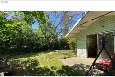 333 Park, Grants Pass, OR 97527 - Photo 31