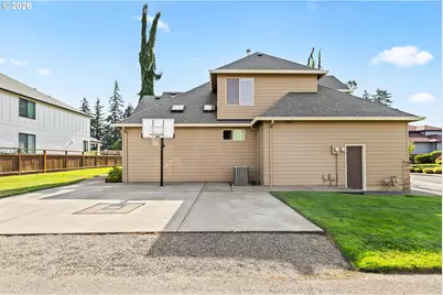 2612 NW 127th St, Vancouver, WA 98685 - Photo 5