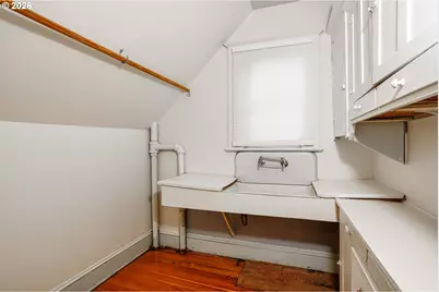 103 N Monroe St, Portland, OR 97227 - Photo 23