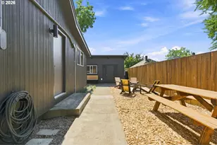 2124 N Humboldt St, Portland, OR 97217 - Photo 37